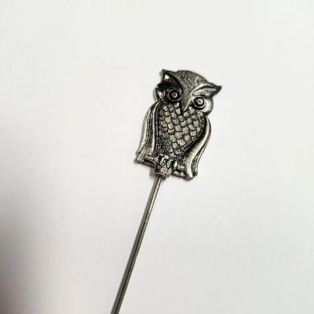 Owl Stick Pin - Silver Tone Metzke Vintage